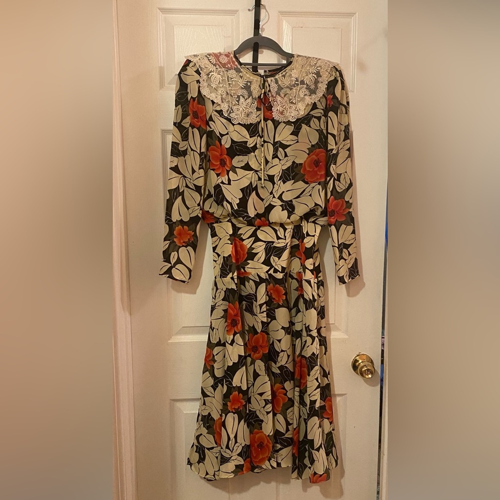 Vintage Kono Floral Black and Red Women's Dress